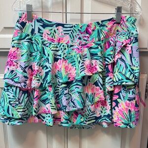 Lilly Pulitzer Teal Navy Pink Floral Ruffle Skort. Large NWT
